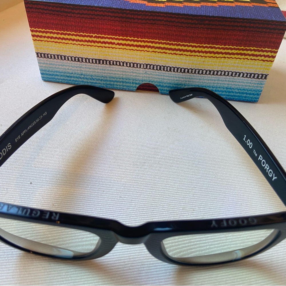 💯 authentic Porgy Backstage CADDIS blue blocking readers in +1